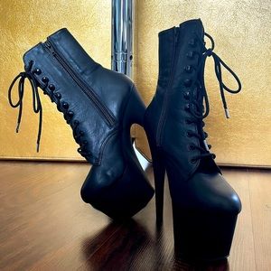 Pleaser ADORE-1020 - Black